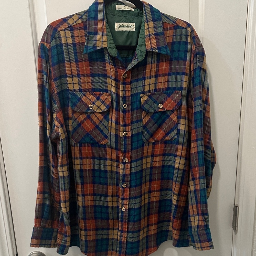 Vintage St. John's Bay Men's Multicolor Plaid Flannel Shirt